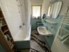 Solides Einfamilienhaus in idyllischer Lage auf großem Grundstück in Schlier-Fenken - Badezimmer