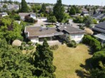 RV-Weststadt: Teilsaniertes Einfamilienhaus mit großem Grundstück - Luftbild Garten