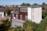 Neuwertig & Nachhaltig: Wohn- und Geschäftshaus in Friedrichshafen - Luftbild