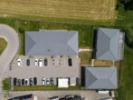 Moderne Büro-/ Gewerbeimmobilie in schöner Lage von Waldburg - Luftbild