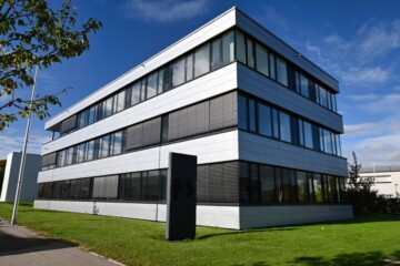 Ravens­burg-Erlen: Hoch­wer­tige Büro­etage im Gewer­be­ge­biet west­lich von Ravensburg, 88213 Ravensburg, Bürohaus