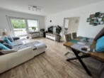 Alpensicht inklusive - schöne 3-Zimmer Wohnung in Vogt - Wohnzimmer
