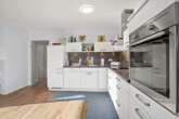 Moderne Dachgeschosswohnung mit Nachhaltigkeit und Komfort in Ravensburg Süd - Küche
